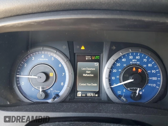 2020 Toyota Sienna XLE z VIN 5TDDZ3DC3LS236382, wystawiony jako Copart lot #57954705 z przebiegiem 69 761 mil mil oraz Szkoda całkowita • Salvage title. Historia ofert i sprzedaży dostępna na DreamBid. Obrazek 9.