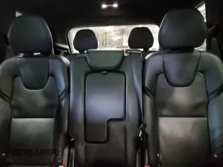 2018 Volvo XC90 Momentum z VIN YV4A22PK7J1218088, wystawiony jako Copart lot #58251775 z przebiegiem 169 073 mil mil oraz Tytuł czysty. Historia ofert i sprzedaży dostępna na DreamBid. Obrazek 10.