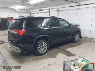 2017 GMC Acadia SLE with VIN 1GKKNSLS0HZ203792, listed as a IAAI auction lot 41219500 with 110,918 mi miles. Bid and sale history available at carsss.com. Image 4.