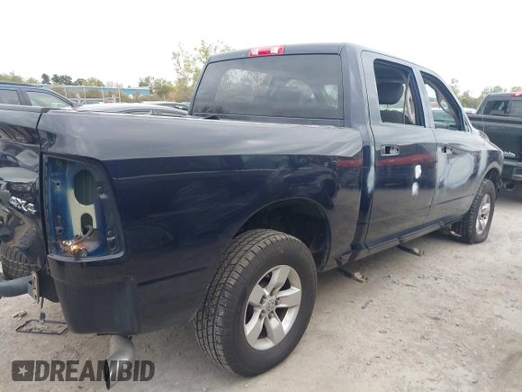 2018 Ram 1500 Express z VIN 1C6RR7KG3JS257506, wystawiony jako IAAI lot #40499292 z przebiegiem 191 174 mil mil oraz . Historia ofert i sprzedaży dostępna na DreamBid. Obrazek 21.