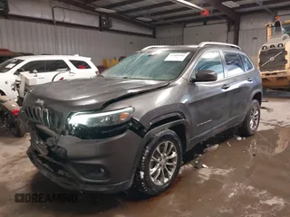 2019 Jeep Cherokee Latitude Plus with VIN 1C4PJMLX1KD272810, listed as a IAAI auction lot 41489966 with 97,192 mi miles and . Bid and sale history available at DreamBid. Image 18.