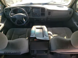 2005 Chevrolet Silverado 1500HD LT1 z VIN 1GCGC13U05F900248, wystawiony jako Copart lot #76270974 z przebiegiem 134 221 mil mil oraz Szkoda całkowita • Salvage title. Historia ofert i sprzedaży dostępna na DreamBid. Obrazek 8.