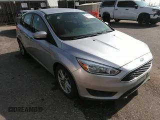 2015 Ford Focus SE with VIN 1FADP3K25FL307092, listed as a IAAI auction lot 41883767 with 89,381 mi miles. Bid and sale history available at carsss.com. Image 1.
