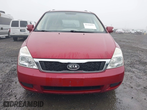 2011 Kia Sedona LX with VIN KNDMG4C71B6411453, listed as a IAAI auction lot 41316825 with 261,028 mi miles. Bid and sale history available at carsss.com. Image 13.
