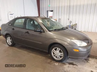 2002 Ford Focus SE z VIN 1FAFP34342W325154, wystawiony jako IAAI lot #42777638 z przebiegiem 138 600 mil mil oraz . Historia ofert i sprzedaży dostępna na DreamBid. Obrazek 1.