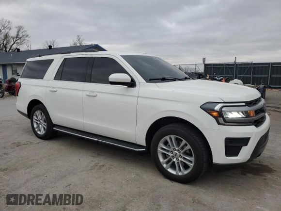 2022 Ford Expedition Max XLT with VIN 1FMJK1JT2NEA45380, listed as a Copart auction lot 49838105 with 46,757 mi miles and Salvage Title. Bid and sale history available at DreamBid. Image 4.