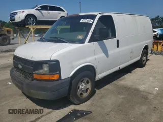 2005 Chevrolet Express Cargo z VIN 1GCFG15X351120703, wystawiony jako Copart lot #62221905 z przebiegiem 304 705 mil mil oraz Czysty tytuł • Clean title. Historia ofert i sprzedaży dostępna na DreamBid. Obrazek 1.