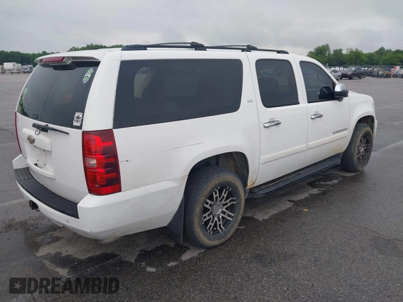 2008 Chevrolet Suburban LTZ with VIN 3GNFK16Y68G177903, listed as a IAAI auction lot 42358810 with 261,322 mi miles and . Bid and sale history available at DreamBid. Image 4.