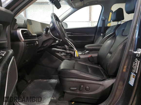 2024 Kia Telluride S с VIN 5XYP6DGC5RG533974, выставлен на аукционе Copart как лот 56231825 с пробегом 12 763 миль миль и Списание • Salvage title. История ставок и продаж доступна на DreamBid. Изображение 7.