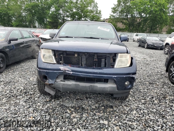 2006 Nissan Pathfinder SE z VIN 5N1AR18W66C610092, wystawiony jako Copart lot #60208105 z przebiegiem 235 876 mil mil oraz Czysty tytuł • Clean title. Historia ofert i sprzedaży dostępna na DreamBid. Obrazek 5.