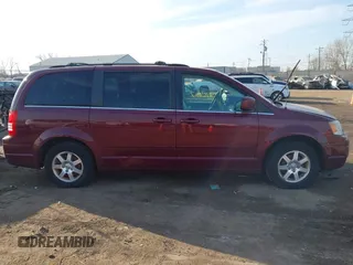 2008 Chrysler Town & Country Touring with VIN 2A8HR54P88R682746, listed as a IAAI auction lot 41769917 with 198,072 mi miles and . Bid and sale history available at DreamBid. Image 13.