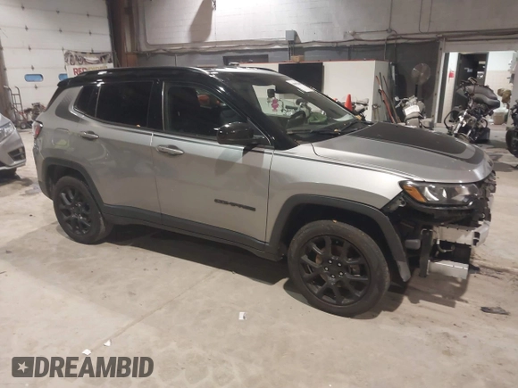 2022 Jeep Compass Latitude с VIN 3C4NJDBB6NT197114, выставлен на аукционе IAAI как лот 41052368 с пробегом 87 354 миль миль и . История ставок и продаж доступна на DreamBid. Изображение 1.