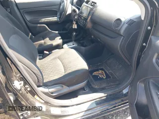 2021 Mitsubishi Mirage ES z VIN ML32AUHJ2MH004720, wystawiony jako IAAI lot #42501997 z przebiegiem 110 861 mil mil oraz . Historia ofert i sprzedaży dostępna na DreamBid. Obrazek 5.
