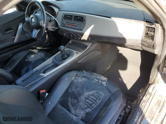 2004 BMW Z4 2.5i with VIN 4USBT33574LR69494, listed as a Copart auction lot 88697455 with NaN miles and Salvage Title. Bid and sale history available at carsss.com. Image 8.