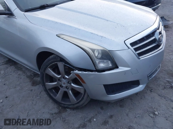 2013 Cadillac ATS Luxury z VIN 1G6AB5RX5D0159780, wystawiony jako IAAI lot #41464275 z przebiegiem 174 954 mil mil oraz . Historia ofert i sprzedaży dostępna na DreamBid. Obrazek 6.