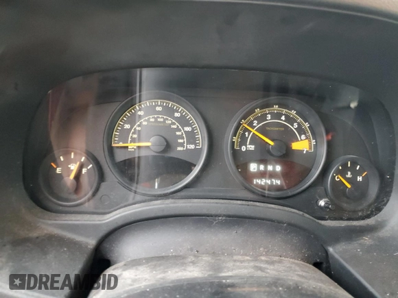 2014 Jeep Patriot Latitude with VIN 1C4NJPFA8ED818233, listed as a Copart auction lot 43947895 with 142,474 mi miles and Salvage Title. Bid and sale history available at carsss.com. Image 9.