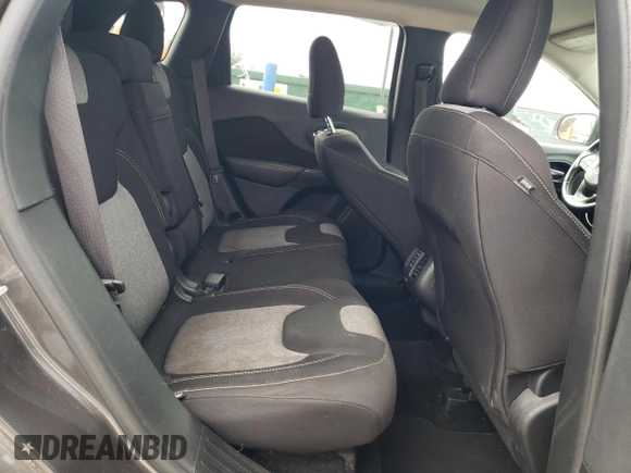 2014 Jeep Cherokee Latitude with VIN 1C4PJMCS0EW151957, listed as a Copart auction lot 54172045 with 142,180 mi miles and Clean Title. Bid and sale history available at carsss.com. Image 11.