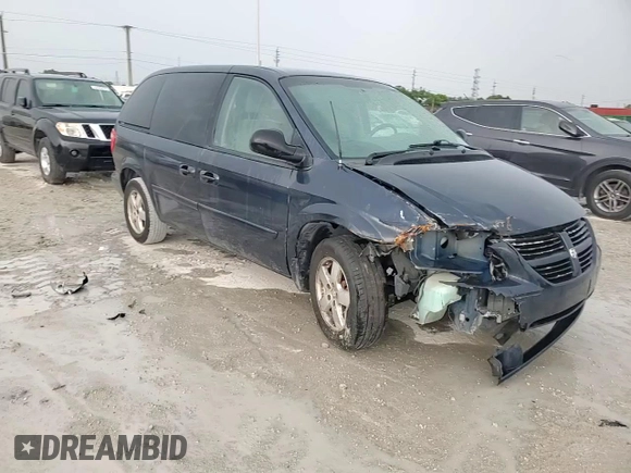 2005 Dodge Caravan SXT with VIN 1D4GP45R75B383992, listed as a Copart auction lot 64492435 with Not provided miles and Salvage title. Bid and sale history available at DreamBid. Image 14.