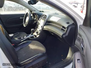 2015 Chevrolet Malibu LT with VIN 1G11C5SL6FF118925, listed as a IAAI auction lot 41769255 with 236,705 mi miles. Bid and sale history available at carsss.com. Image 5.