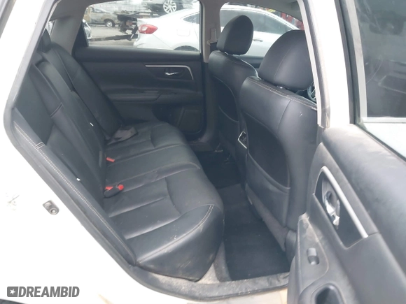 2018 Nissan Altima 2.5 SV with VIN 1N4AL3AP5JC216408, listed as a IAAI auction lot 41481988 with 216,407 mi miles. Bid and sale history available at carsss.com. Image 8.