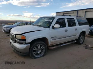 2005 GMC Yukon XL SLT with VIN 1GKEC16Z45J149459, listed as a Copart auction lot 84695584 with 0 mi miles and Salvage Title. Bid and sale history available at carsss.com. Image 1.
