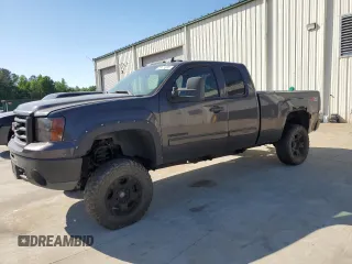 2011 GMC Sierra 1500 SLE z VIN 1GTR2VE36BZ151697, wystawiony jako Copart lot #53471925 z przebiegiem 130 755 mil mil oraz Szkoda całkowita • Salvage title. Historia ofert i sprzedaży dostępna na DreamBid. Obrazek 1.