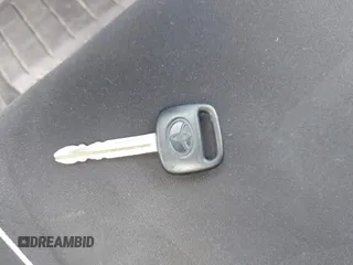2000 Toyota RAV4 z VIN JT3HP10V7Y7158200, wystawiony jako IAAI lot #42669162 z przebiegiem 138 607 mil mil oraz . Historia ofert i sprzedaży dostępna na DreamBid. Obrazek 11.