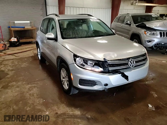 2017 Volkswagen Tiguan S z VIN WVGAV7AX9HW501192, wystawiony jako Copart lot #58719315 z przebiegiem 97 207 mil mil oraz Czysty tytuł • Clean title. Historia ofert i sprzedaży dostępna na DreamBid. Obrazek 14.