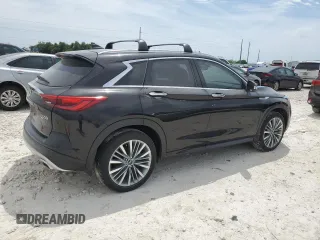2024 Infiniti QX50 Sensory z VIN 3PCAJ5EB0RF104060, wystawiony jako Copart lot #53706155 z przebiegiem 10 913 mil mil oraz Szkoda całkowita • Salvage title. Historia ofert i sprzedaży dostępna na DreamBid. Obrazek 3.
