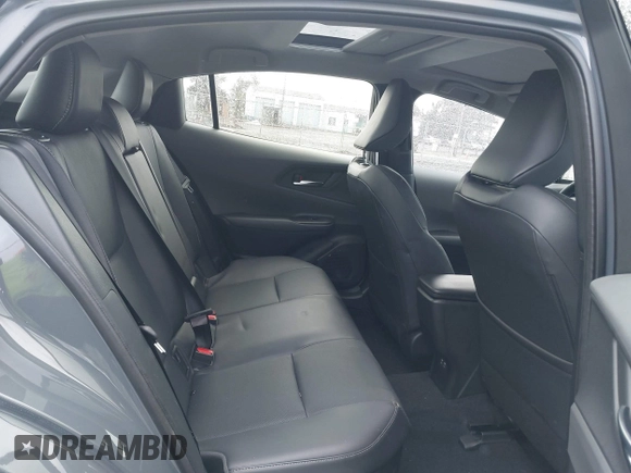 2024 Toyota Prius LE z VIN JTDADABU4R3015000, wystawiony jako IAAI lot #41147221 z przebiegiem 4 411 mil mil oraz . Historia ofert i sprzedaży dostępna na DreamBid. Obrazek 8.