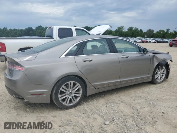 2015 Lincoln MKZ Hybrid z VIN 3LN6L2LU4FR625940, wystawiony jako Copart lot #61721025 z przebiegiem 56 151 mil mil oraz Szkoda całkowita • Salvage title. Historia ofert i sprzedaży dostępna na DreamBid. Obrazek 3.