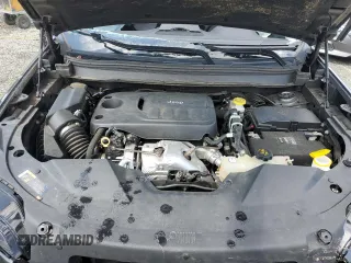 2019 Jeep Cherokee Latitude Plus with VIN 1C4PJLLN0KD119876, listed as a Copart auction lot 60462765 with 61,909 mi miles and Salvage title. Bid and sale history available at DreamBid. Image 11.