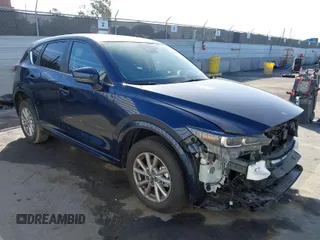 2025 Mazda CX-5 2.5 S Preferred Package with VIN JM3KFBCL0S0592986, listed as a IAAI auction lot 41721362 with 972 mi miles. Bid and sale history available at carsss.com. Image 1.
