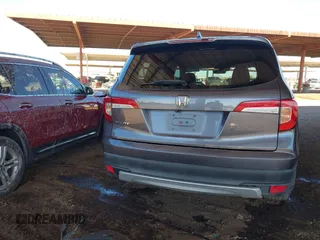 2020 Honda Pilot EX-L with VIN 5FNYF5H50LB011021, listed as a IAAI auction lot 41382249 with 113,884 mi miles. Bid and sale history available at carsss.com. Image 17.