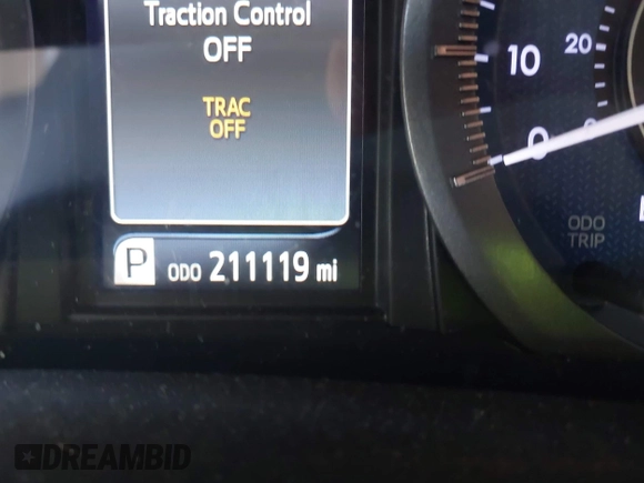 2015 Toyota Sienna XLE with VIN 5TDYK3DC0FS558486, listed as a IAAI auction lot 42064281 with 211,119 mi miles and . Bid and sale history available at DreamBid. Image 16.