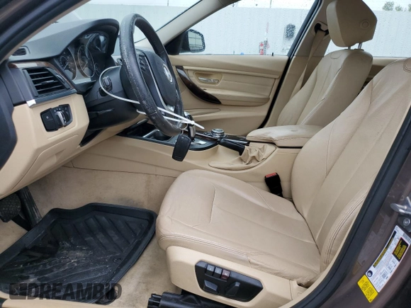 2014 BMW 3 Series 328i with VIN WBA3C1C59EK112967, listed as a Copart auction lot 61473605 with 151,905 mi miles and Clean title. Bid and sale history available at DreamBid. Image 7.