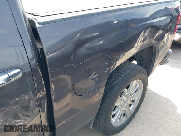 2014 Chevrolet Silverado 1500 High Country with VIN 3GCUKTEC8EG399193, listed as a IAAI auction lot 41789709 with 207,890 mi miles. Bid and sale history available at carsss.com. Image 19.