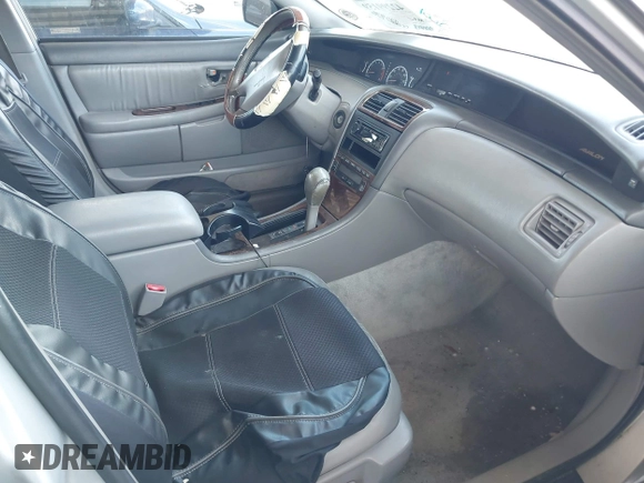 2001 Toyota Avalon XL z VIN 4T1BF28B71U120831, wystawiony jako IAAI lot #42299159 z przebiegiem 220 936 mil mil oraz . Historia ofert i sprzedaży dostępna na DreamBid. Obrazek 5.