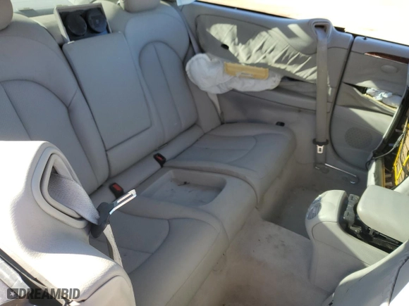 2005 Mercedes-Benz CLK-Class 3.2L with VIN WDBTJ65J25F129259, listed as a Copart auction lot 83461304 with 0 mi miles and Salvage Title. Bid and sale history available at carsss.com. Image 10.
