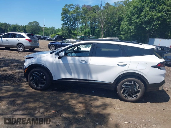 2025 Kia Sportage SX-Prestige with VIN 5XYK5CDF2SG301912, listed as a IAAI auction lot 42553193 with 1,816 mi miles and . Bid and sale history available at DreamBid. Image 15.