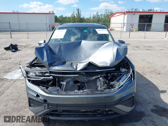 2024 Volkswagen Tiguan S с VIN 3VVRB7AX5RM120314, выставлен на аукционе IAAI как лот 42016531 с пробегом 11 373 миль миль и . История ставок и продаж доступна на DreamBid. Изображение 12.