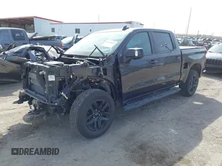 2024 Chevrolet Silverado 1500 RST with VIN 1GCUDEED2RZ103749, listed as a IAAI auction lot 41734937 with 23,013 mi miles. Bid and sale history available at carsss.com. Image 17.