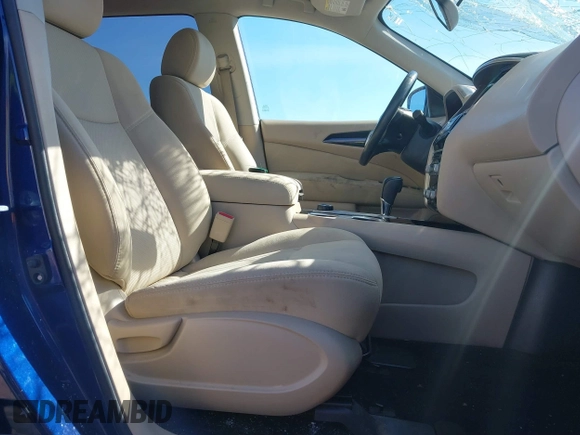 2017 Nissan Pathfinder SV with VIN 5N1DR2MM4HC631842, listed as a IAAI auction lot 41650606 with 148,956 mi miles. Bid and sale history available at carsss.com. Image 5.