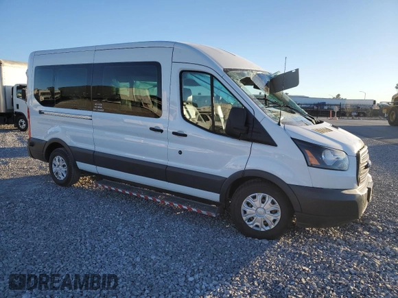 2018 Ford Transit Passenger XL z VIN 1FBZX2CM2JKA87942, wystawiony jako Copart lot #41504435 z przebiegiem 72 729 mil mil oraz Szkoda całkowita • Salvage title. Historia ofert i sprzedaży dostępna na DreamBid. Obrazek 4.