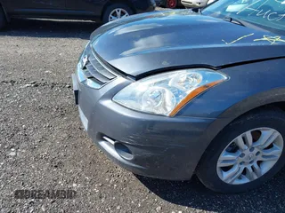 2010 Nissan Altima 2.5 S with VIN 1N4AL2AP9AN471027, listed as a IAAI auction lot 42141975 with 999,999 mi miles. Bid and sale history available at carsss.com. Image 6.