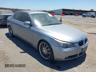 2007 BMW 5 Series 550i z VIN WBANB53597CP07298, wystawiony jako IAAI lot #42544412 z przebiegiem 165 769 mil mil oraz . Historia ofert i sprzedaży dostępna na DreamBid. Obrazek 1.