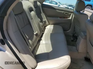 2001 Lexus ES 300 with VIN JT8BF28G210342201, listed as a Copart auction lot 55067975 with 235,165 mi miles and Salvage Title. Bid and sale history available at DreamBid. Image 10.