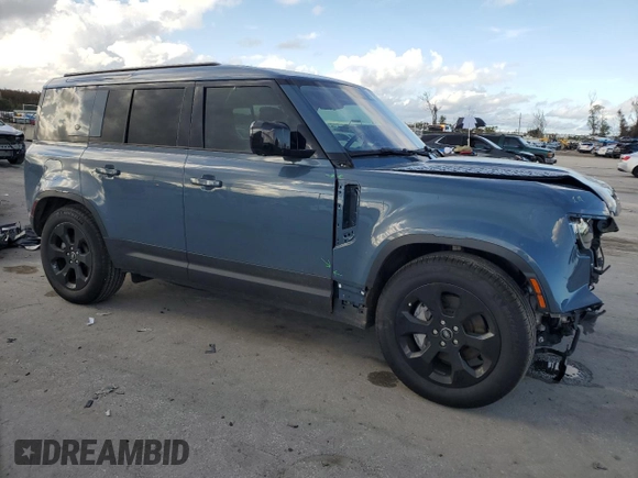 2020 Land Rover Defender SE z VIN SALEPEEU6L2025416, wystawiony jako Copart lot #85045544 z przebiegiem 36 906 mil mil oraz Szkoda całkowita • Salvage title. Historia ofert i sprzedaży dostępna na DreamBid. Obrazek 4.
