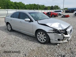 2010 Volvo S80 I6 z VIN YV1982AS9A1131980, wystawiony jako Copart lot #53908555 z przebiegiem 176 770 mil mil oraz Szkoda całkowita • Salvage title. Historia ofert i sprzedaży dostępna na DreamBid. Obrazek 4.