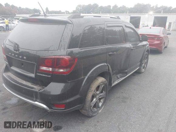 2015 Dodge Journey Crossroad z VIN 3C4PDDGG4FT533655, wystawiony jako IAAI lot #40383816 z przebiegiem 67 192 mil mil oraz . Historia ofert i sprzedaży dostępna na DreamBid. Obrazek 4.